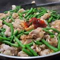 ｸﾏﾘｴ's cooksnap of when they made いんげんと豚肉のコチュジャン炒め煮.