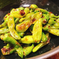 ちゃちゃまる26's cooksnap of when they made お子様にも♪ししとうの甘辛おかか炒め.