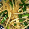 やえまりも's cooksnap of when they made 春雨とにらともやしの炒め物☆.