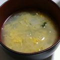 ヨシヨッシー's cooksnap of when they made たまごと玉ねぎの簡単お味噌汁.