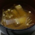 ヨシヨッシー's cooksnap of when they made エノキと油揚げのスープ.