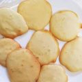 ももとろぷーちゃん's cooksnap of when they made 余った卵白が大変身⁈簡単ラングドシャ.
