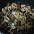 ちゃみ's cooksnap of when they made 豚バラ大根とナスと絹揚げの炒め煮.