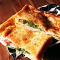 ｹﾝﾎﾟｺ's cooksnap of when they made ホットサンドMでクロックムッシュ風パン.