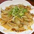 クックVOY1Q3☆'s cooksnap of when they made 新玉ねぎ&しめじのバター醤油ソテー.