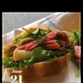 ＊YuA＊'s cooksnap of when they made 焼きそばの残りで☆焼きそばパン.