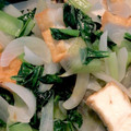 satoyuharu's cooksnap of when they made 厚揚げ＊小松菜＊新玉ねぎの簡単炒め物.