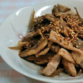 umemodoki's cooksnap of when they made 豚肉とごぼうのバタポン炒め.