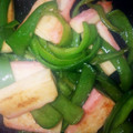 うささうさ's cooksnap of when they made お弁当の冷凍副菜 ピーマンとかまぼこの.