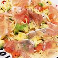 konatsu221's cooksnap of when they made トマトとアボカドの生ハム冷製パスタ.