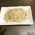 りこまこせいやのパパ's cooksnap of when they made 簡単★もやし炒め★5分完成❤.