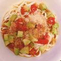 komugiko4's cooksnap of when they made トマトとアボカドの冷やしうどん.
