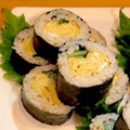 中村ベーカリー's cooksnap of when they made 節約メニューだし巻き卵の太巻き寿司.