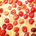 クッククッキリ's cooksnap of when they made さくらんぼとブルーベリーのクラフティ.