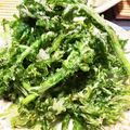 てんてん1号's cooksnap of when they made 酢を足してサクサク春菊の天ぷら.