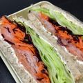 ☆GSSQHY☆'s cooksnap of when they made スモークサーモンライ麦サンド.