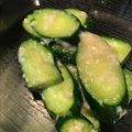 maruko1975's cooksnap of when they made 夏の簡単おかず！きゅうりの甘酒みそ漬け.