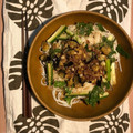 Froggycook's cooksnap of when they made ごまだれのサラダうどん〜甘辛そぼろのせ.