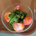 チコリママ's cooksnap of when they made トマトとワカメと蛇腹キュウリの酢の物.