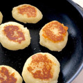 クックK0WFGI☆'s cooksnap of when they made ジャガイモもち with とろけるチーズ.