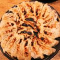 yossiey's cooksnap of when they made 簡単！＊春菊たっぷりうまうま餃子.