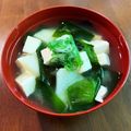 ☆ぼうchan☆'s cooksnap of when they made じゃがいもとわかめと豆腐のお味噌汁.