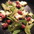 ame-ikuru's cooksnap of when they made さやえんどうとウインナーの卵炒め.