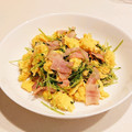 こともみ's cooksnap of when they made 簡単あと1品☆豆苗とベーコンの卵とじ.
