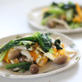 まろんかふぇ's cooksnap of when they made 小松菜としめじとたまごのにんにく炒め.