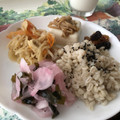 nyankoにゃん's cooksnap of when they made 玉ねぎとワカメの酢の物.