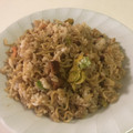 papikun's cooksnap of when they made 残った焼きそばをリメイク！そばめし☆.