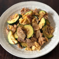 モコ２モコ太's cooksnap of when they made ズッキーニと豚肉のオイスターたまご炒め.