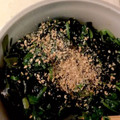1035's cooksnap of when they made ほうれん草とわかめのごまナムル.