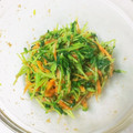 カイカイ625's cooksnap of when they made 豆苗と人参の胡麻和え.