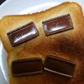 kyokoha's cooksnap of when they made 焼きチョコ　サイコロリッチ*トースト.