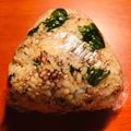 azbjbn's cooksnap of when they made ごましそわかめの混ぜ込みおむすび.