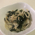 papikun's cooksnap of when they made *新玉葱とわかめの梅おかか和え*.