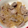 ビックりぼん's cooksnap of when they made めんつゆで簡単♪我が家の牛丼.