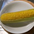 tomome's cooksnap of when they made 超〜簡単！皮付きレンチンとうもろこし.