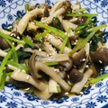流し目りえちゃん's cooksnap of when they made 三つ葉としめじのわさび風味お浸し☆.