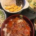 めいちママ＊'s cooksnap of when they made 簡単一皿飯＊漬けサーモンとマヨオニオン丼.