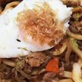 cocoalover's cooksnap of when they made 簡単！焼うどん〜オイスターソースで〜.