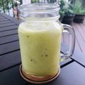 ばぢこ's cooksnap of when they made セロリりんご生姜 グリーンスムージー.