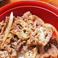 クックDPWZ1H☆'s cooksnap of when they made 牛肉＆玉ねぎ☆甘辛炒め丼.