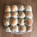 うめぼしこんぶ's cooksnap of when they made 【菓子パン】レーズンくるみ★ちぎりパン.