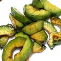 ちぇんばあ's cooksnap of when they made 固いアボカドのにんにく醤油炒め.