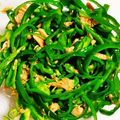 クックJ2YRW8☆'s cooksnap of when they made レンジで簡単な無限ピーマン.