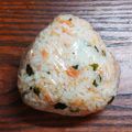 まやしゅうまま's cooksnap of when they made 鮭と大葉のオイルおにぎり.