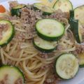 ひよこくま's cooksnap of when they made ズッキーニと肉味噌のピリ辛スパゲティ.