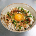 あたりめっこ's cooksnap of when they made おかかとねぎ！粗挽きこしょうの卵かけご飯.